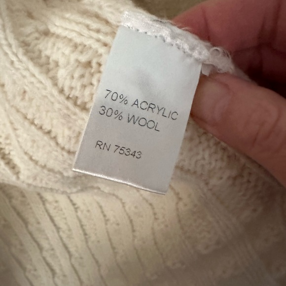 ❤️ NWT GORGEOUS WOOL BLEND CARDIGAN. MADE IN ITALY. SIZE MEDIUM. ECRU COLOR - Picture 4 of 5